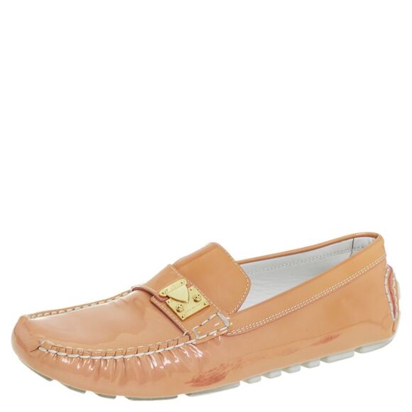 Louis Vuitton Beige Patent Leather Lombok Slip On Loafers Size 40 - Picture 1 of 4